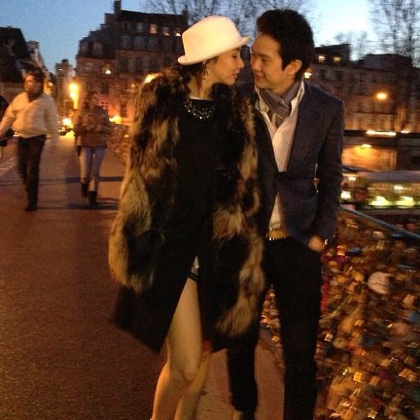 อั้ม-นุ่น สองตัวแม่ประชันโฉม! กับทริปชิล ๆ ที่ฝรั่งเศส