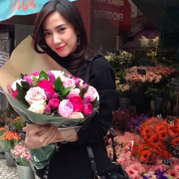 อั้ม-นุ่น สองตัวแม่ประชันโฉม! กับทริปชิล ๆ ที่ฝรั่งเศส