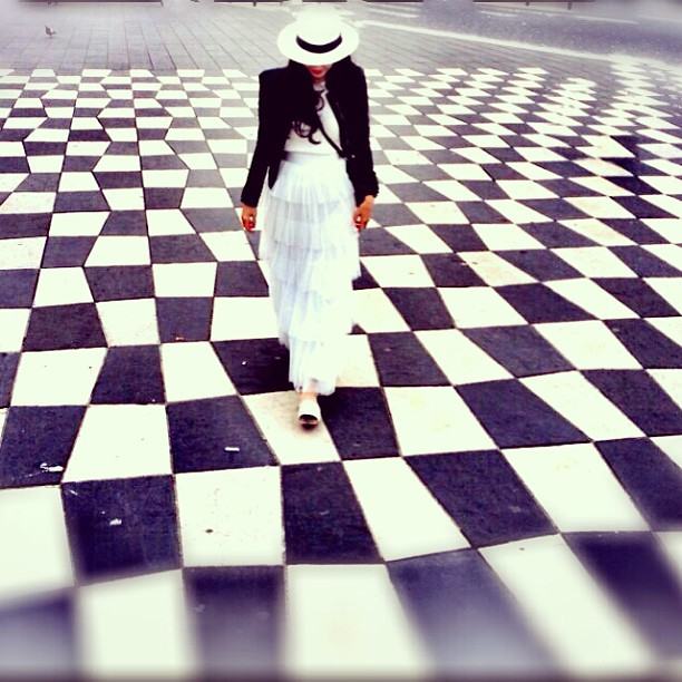 อั้ม-นุ่น สองตัวแม่ประชันโฉม! กับทริปชิล ๆ ที่ฝรั่งเศส