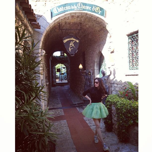 อั้ม-นุ่น สองตัวแม่ประชันโฉม! กับทริปชิล ๆ ที่ฝรั่งเศส