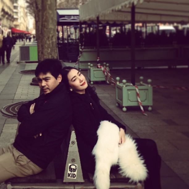 อั้ม-นุ่น สองตัวแม่ประชันโฉม! กับทริปชิล ๆ ที่ฝรั่งเศส