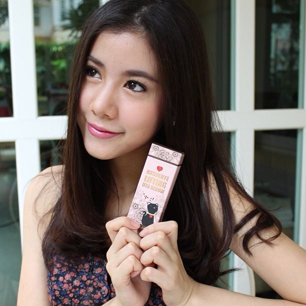 เอสเธอร์ สุปรียลีลา สวย น่ารัก นากเอกจากช่อง3