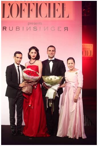 Davika Hoorne ซุปตาร์ 400 ร้อยล้านค่ะ