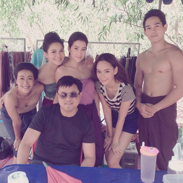 ภาพจากกองถ่าย เรือนเสน่หา กับบรรยากาศสุดพีเรียด