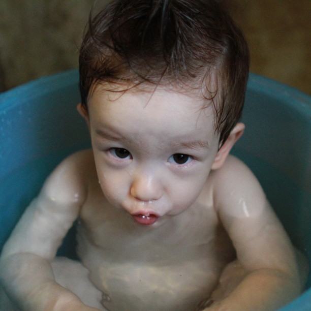 อัพเดทความน่ารักของ น้องวิน ลูกชายวิลลี่-เยลหลี รับซัมเมอร์