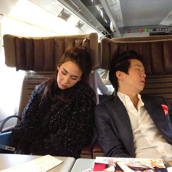 สวีทเว่อร์! ประมวลภาพสุดหวาน อั้ม - แอมป์ ที่ฝรั่งเศส