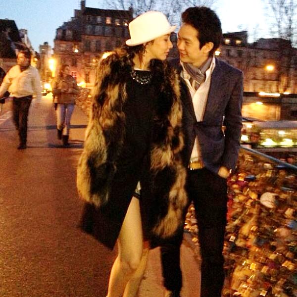 สวีทเว่อร์! ประมวลภาพสุดหวาน อั้ม - แอมป์ ที่ฝรั่งเศส