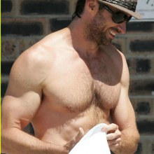 hughjackman-shirtless-six-pac