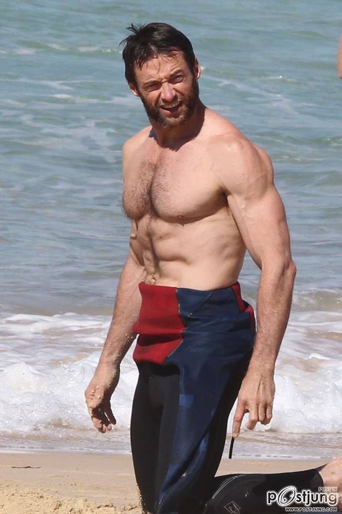 hughjackman-shirtless-six-pac