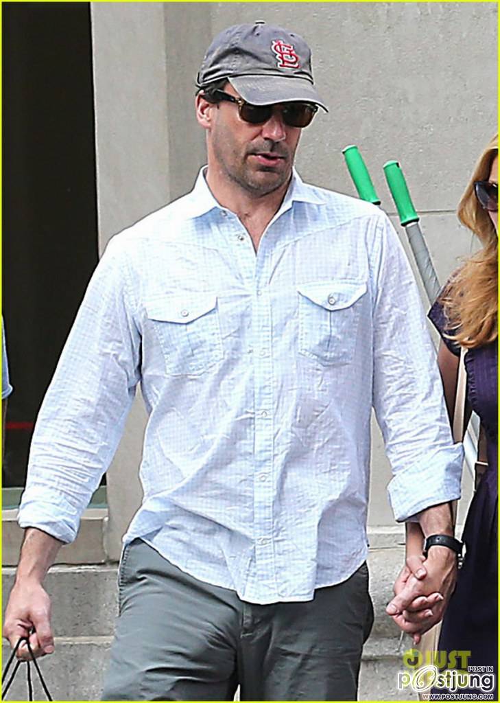 รอดูพระเอก...เบิ้มๆ