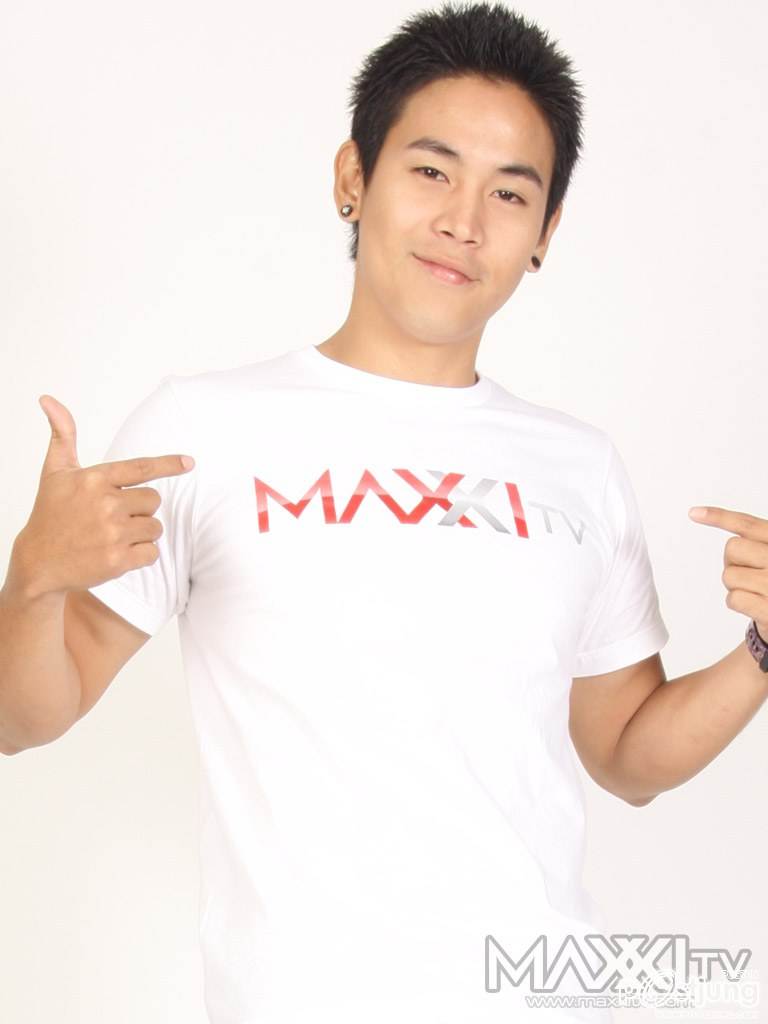 บอย ปิยะ ตี๋หน้าใส(เอายู่)