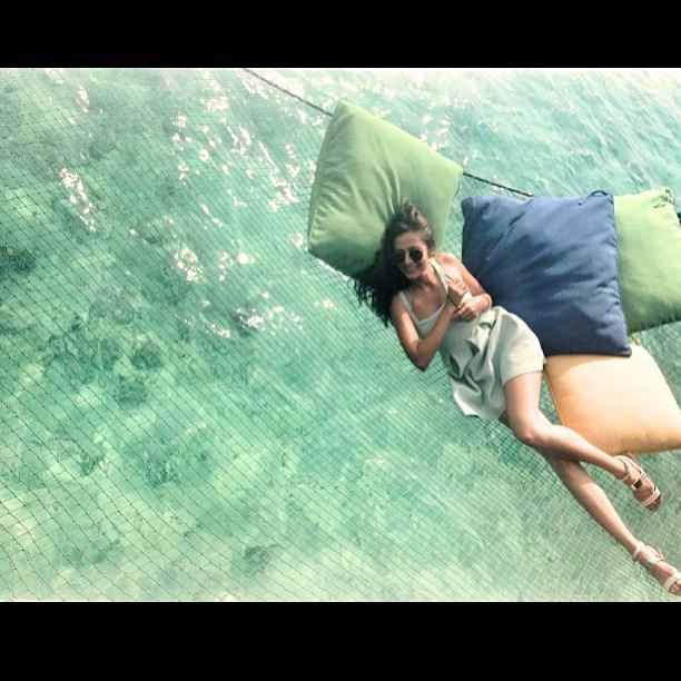 update!! sririta and friend at the maldives