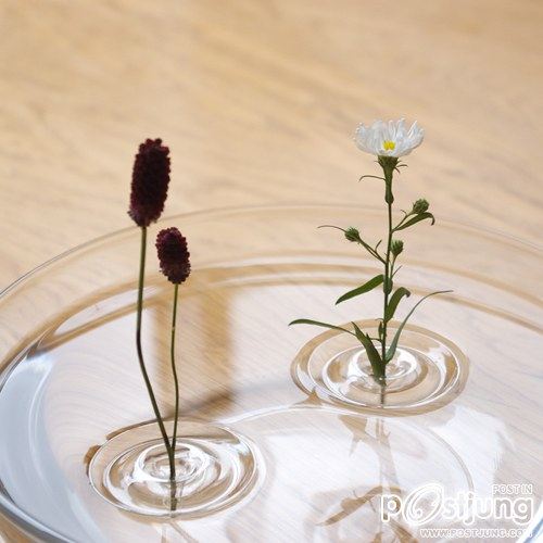 Ripple Flower Vase by Taku Omura