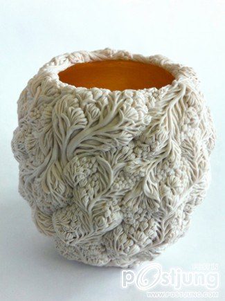 Fantastical Foliage | The Ceramics of Hitomi Hosono