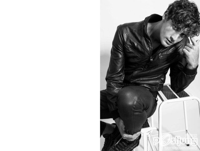 FROM FLORIANOPOLIS THE GORGEOUS JOEL BURGER