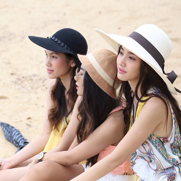 น่ารักโฮก! เที่ยวพักผ่อนชิล ๆ ในวันสบาย ๆ ของมิน พีชญา