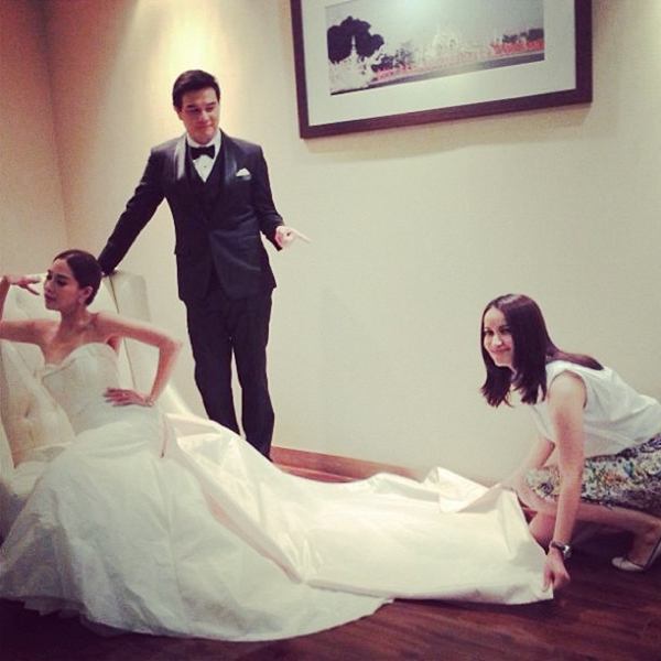 พลอย-จุ๋ย ขอกระชากวัย! ใส่ชุดนักศึกษา ในละคร สามีตีตรา