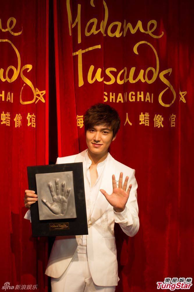 หุ่นขึัผึ้ง Lee Min Ho @ Madame Tussauds Shanghai