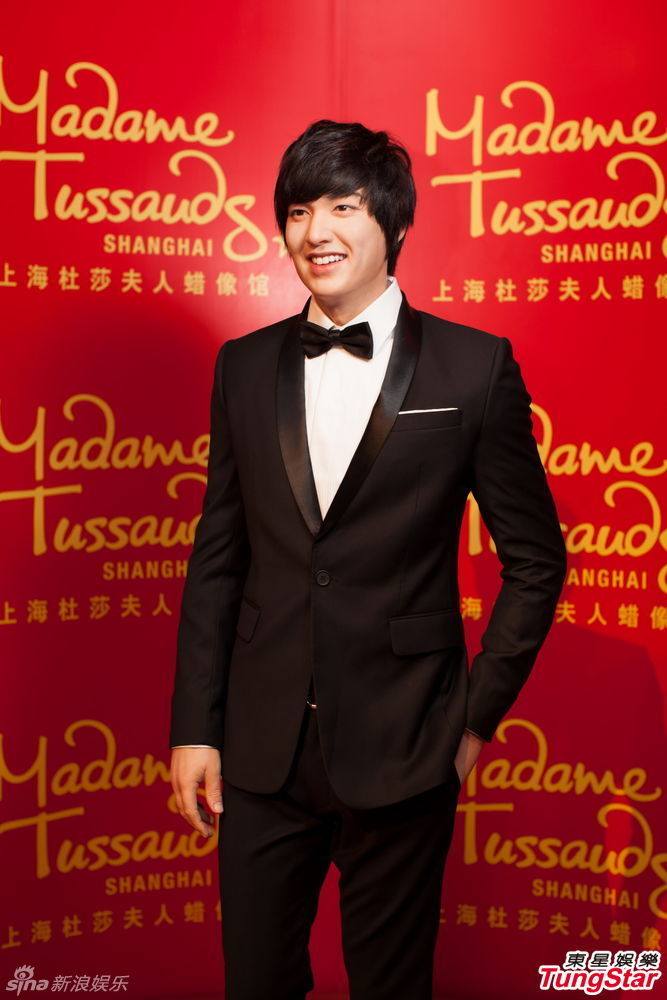 หุ่นขึัผึ้ง Lee Min Ho @ Madame Tussauds Shanghai