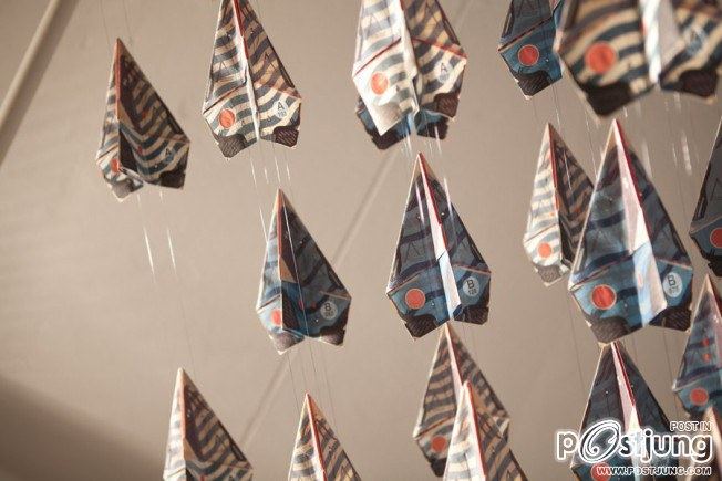 Operation A | Shusuke Ao&rsquo;s installation of 2450 paper planes