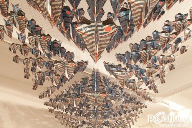 Operation A | Shusuke Ao&rsquo;s installation of 2450 paper planes