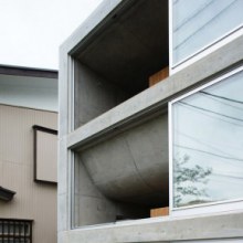 House in Zushi by Takeshi Hosaka