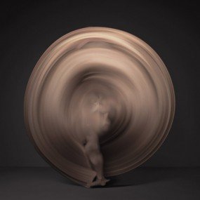 Nude | Composite photos of the dancing human body by Shinichi Maruyama