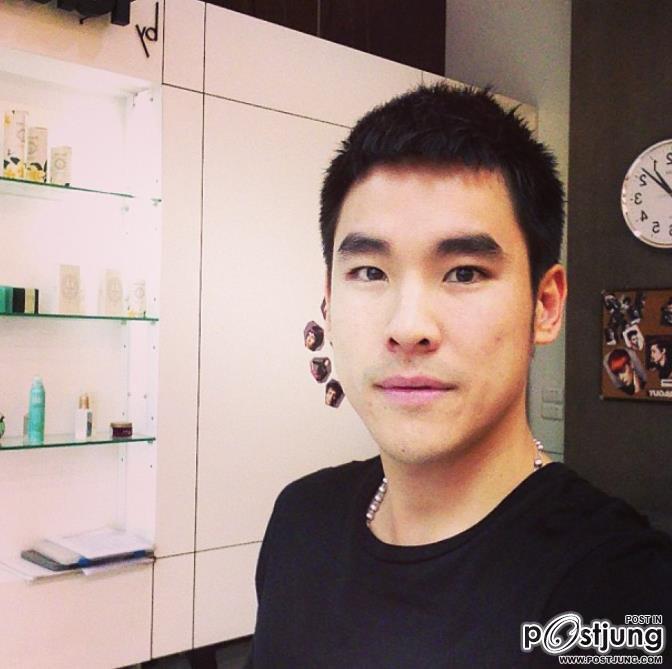 หนุ่มตี๋ที่น่าแซ่บ