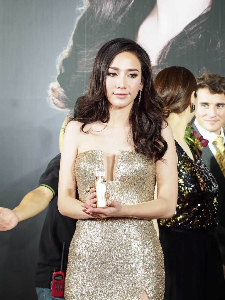 ช็อตอลังการของอั้ม พัชราภา