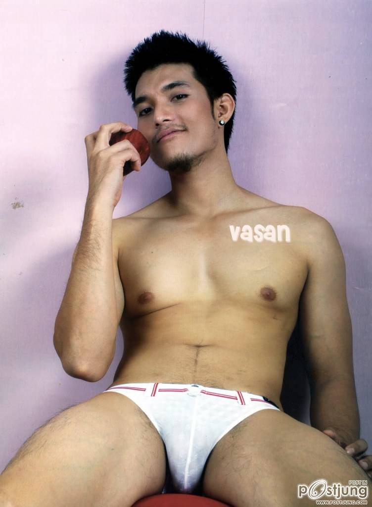 หนุ่มไทยใจกล้า