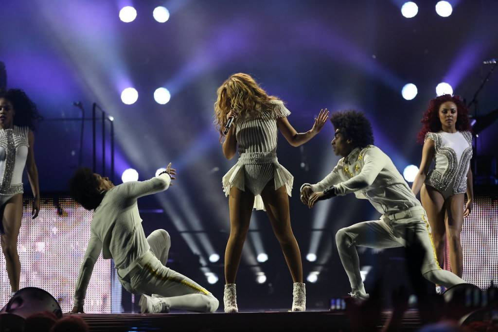 The Mrs. Carter Show