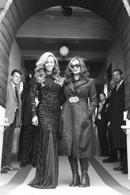 Beyonce star spangled banner 2013