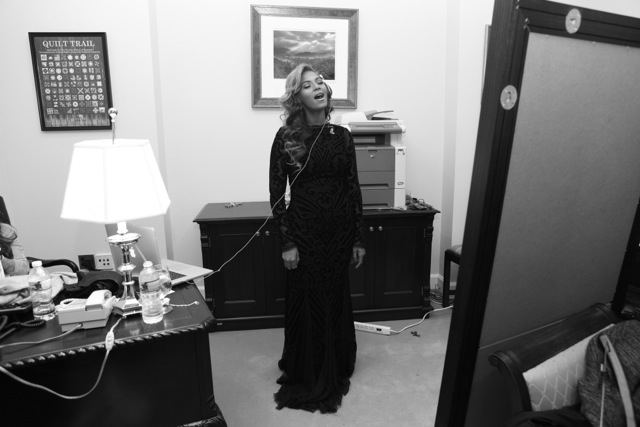 Beyonce star spangled banner 2013