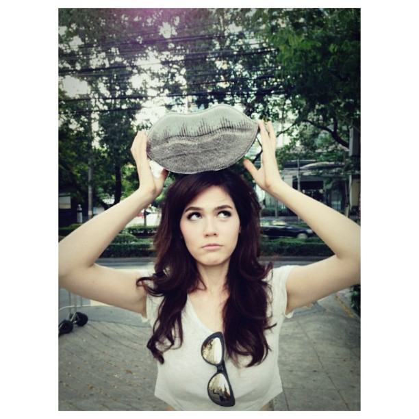 ชมพู่ >>>> ในลุคสาว>> มั่น เท่ เช็กชี่ ชอบลุคนี้มากกกกกกกก