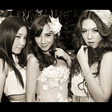 อั้ม VS เมย์ เพื่อนรัก..เพื่อนร้อนนน