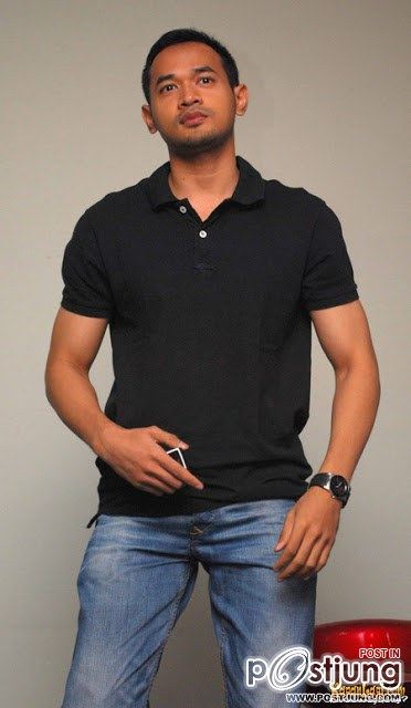 รวมมิตรหนุ่มมาดเข้ม