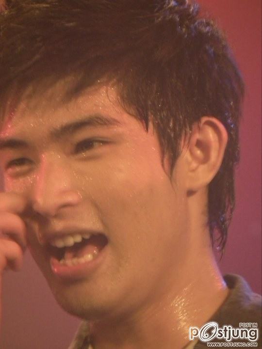 ตูมตามใครไม่ชอบหลบไป