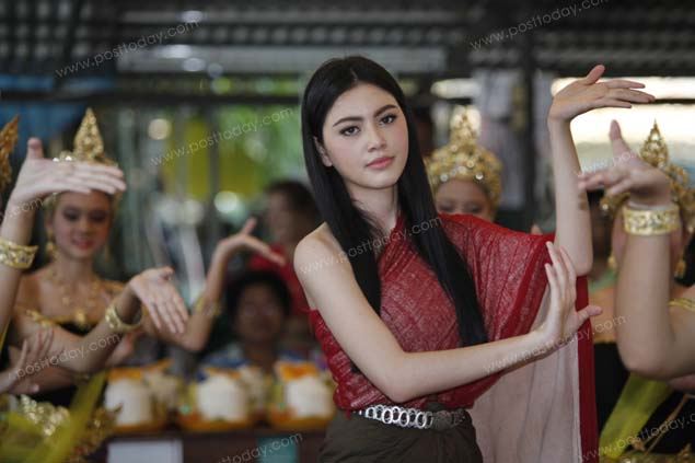 ใหม่ ดาวิกา รำแก้บนหนังพี่มากฯ พุ่ง 500 ล้าน