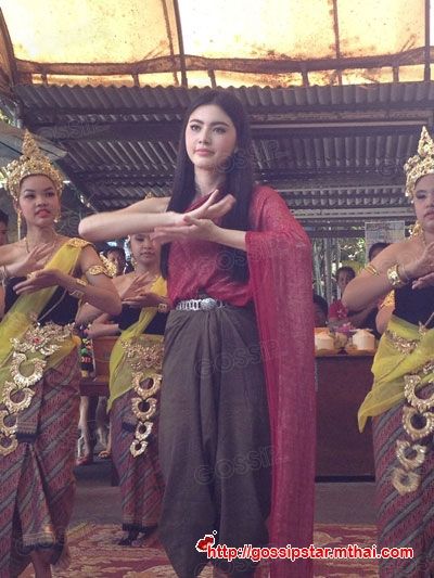 ใหม่ ดาวิกา รำแก้บนหนังพี่มากฯ พุ่ง 500 ล้าน