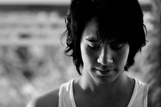 กรี๊ดด พี่โป๊ป ธนวรรธน์ กับบทเลิฟซีน จากหนัง October Sonata รักที่รอคอย