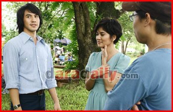 กรี๊ดด พี่โป๊ป ธนวรรธน์ กับบทเลิฟซีน จากหนัง October Sonata รักที่รอคอย