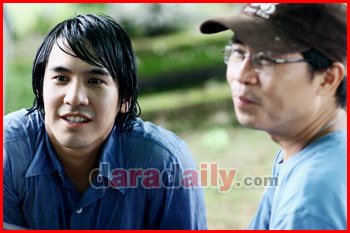 กรี๊ดด พี่โป๊ป ธนวรรธน์ กับบทเลิฟซีน จากหนัง October Sonata รักที่รอคอย