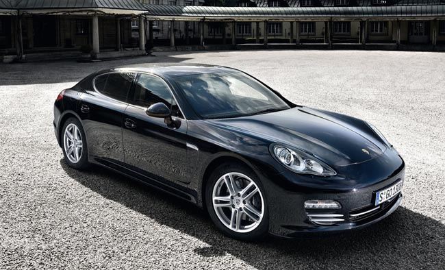 อัพเดท >อั้ม พัชราภา กับ รถสุดหรู ที่ราคาแพงมากกกกกกกกกกกกกกกกระดับโลกกกกกก