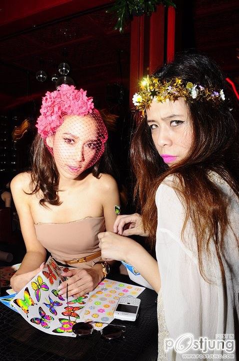 อั้ม พัชราภา ซุปตาร์ที่มีเพื่อน>>> เป็นถึงลูกหลานไฮโซ HISO มากที่สุดดดดในวงการบันเทิง