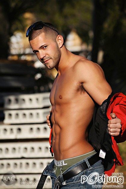 Update : All American Guys