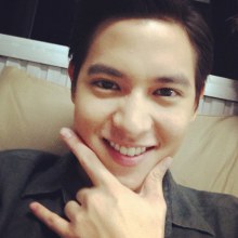 เจมส์ จิรายุ