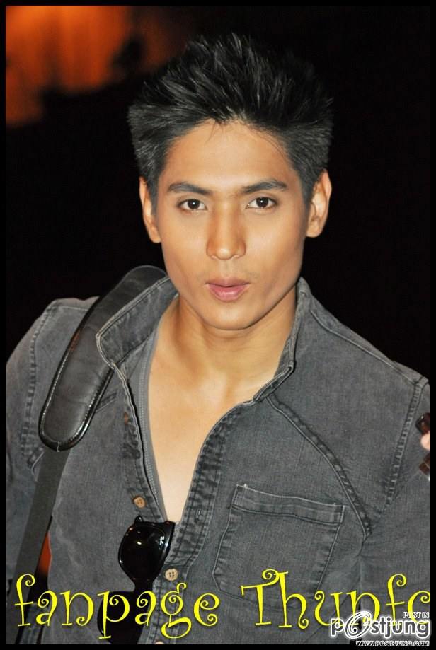 พี่ธันธ์  หล่อจุง