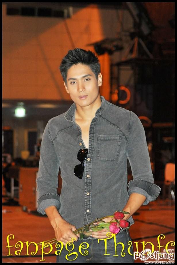 พี่ธันธ์  หล่อจุง