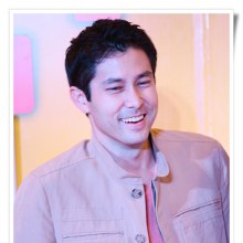 ยิ้มน่ารักอบอุ่น