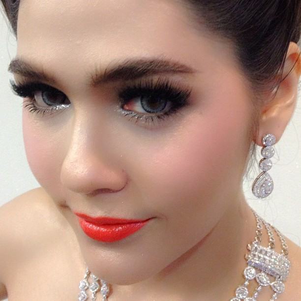 เจ้าแม่ พรีเช็นเตอร์แห่งปี2556